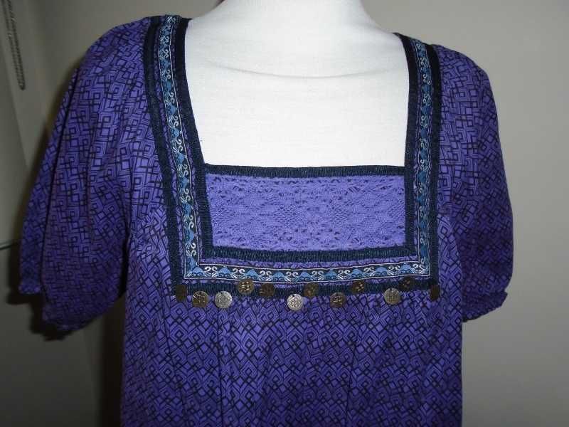 Vestido roxo muito original