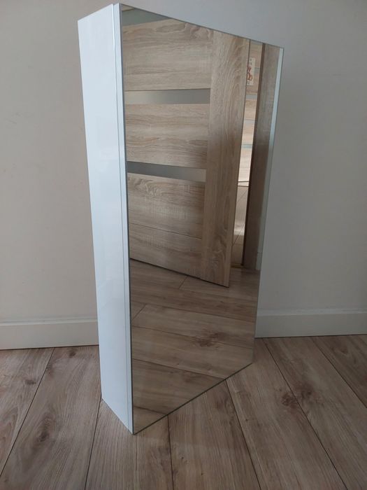 Szafka lustrzana 40 cm z lustrem