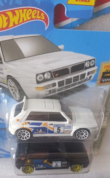 Conjunto 2 Lancia Delta Integrale Hot Wheels