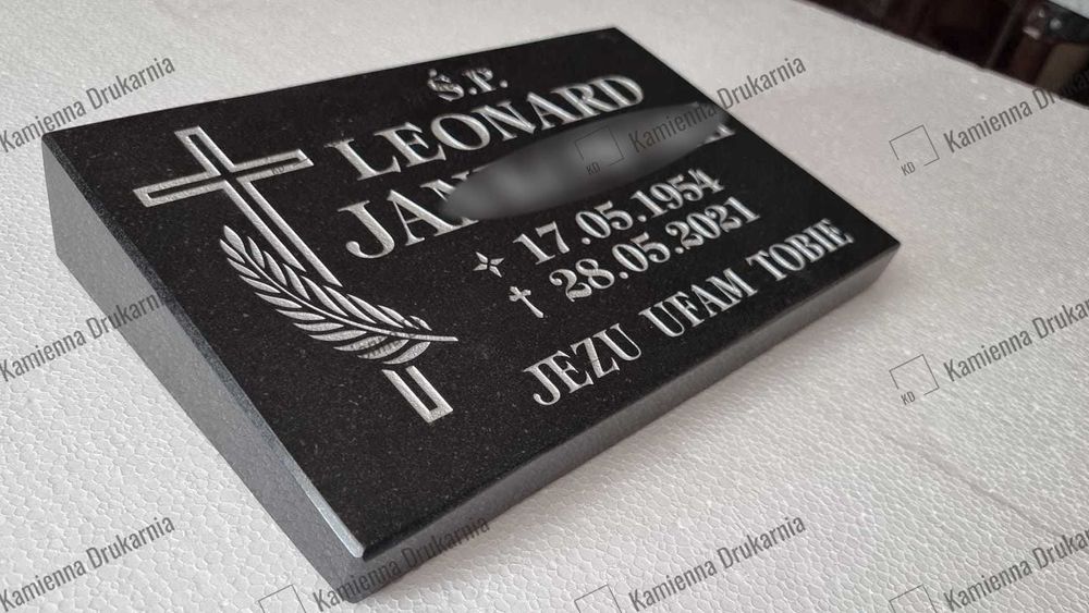 Poduszka Granitowa 20cm x 30cm z grawerem (nagrobek, grób, epitafium)