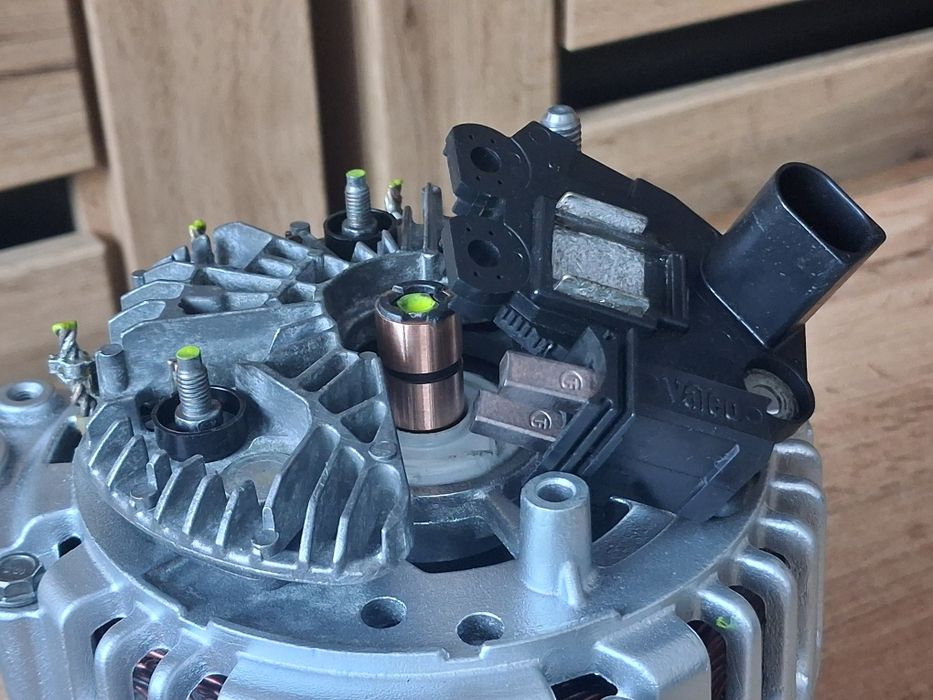 Alternator Valeo 140A Tiguan SuperB Golf Fabia Octavia 1.6 1.9 2.0 TDI