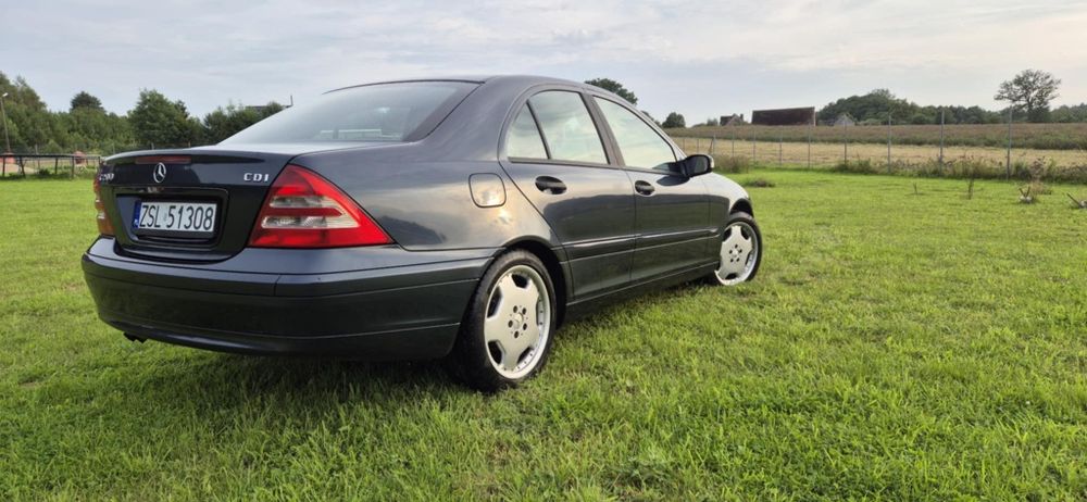 Mercedes C Klasa W 203 2.2 CDI