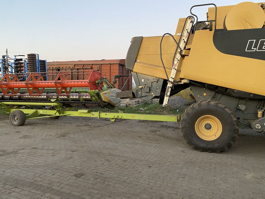 Lexion 570 2008рік жатка візок