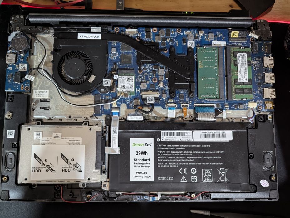 Dell Inspiron 15-7560 P61F001