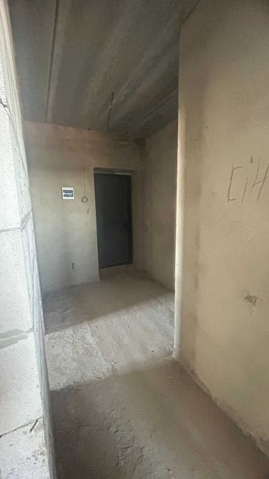 (3) Продам 2-кімнатну квартиру в Стрижавці 9006