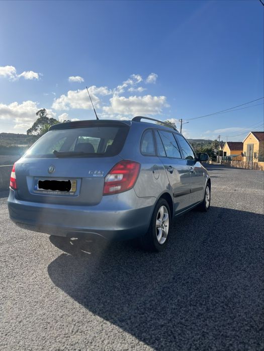 Vendo skoda fabia 1.4 — photo 2