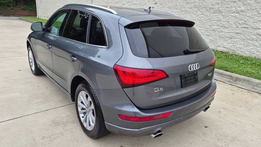 Audi Q5 quattro Premium Plus      2014