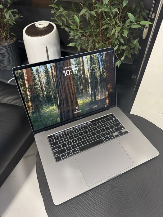 MacBook Pro 16" A2141 i9 16GB 1TB SSD Radeon Pro 5500M #2514