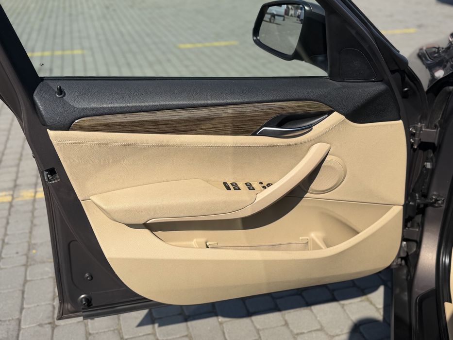 Продам BMW Х1 2012 року