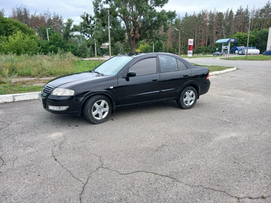 Nissan Almera автомат Газ