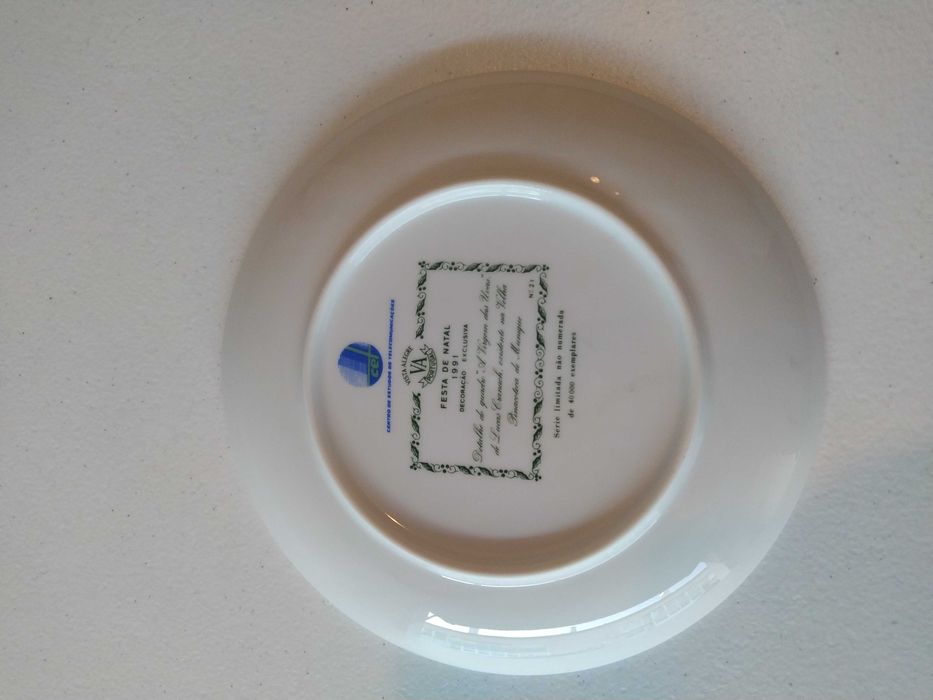 3 pratos de natal Vista Alegre