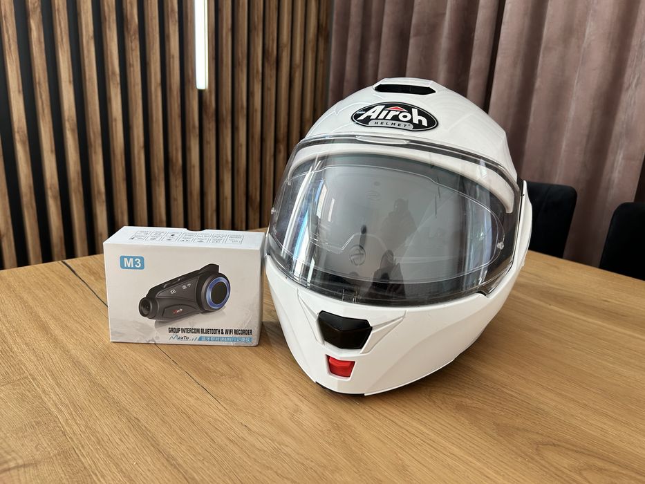 Kask motocklowy Airoh szczękowy,interkom M3 Blenda