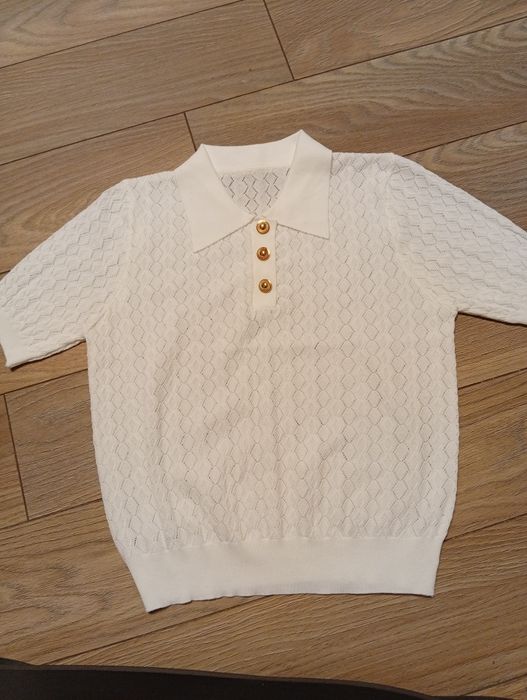 Кофтинка біла під Шанель