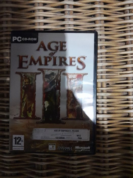 Jogos de playstation e PC