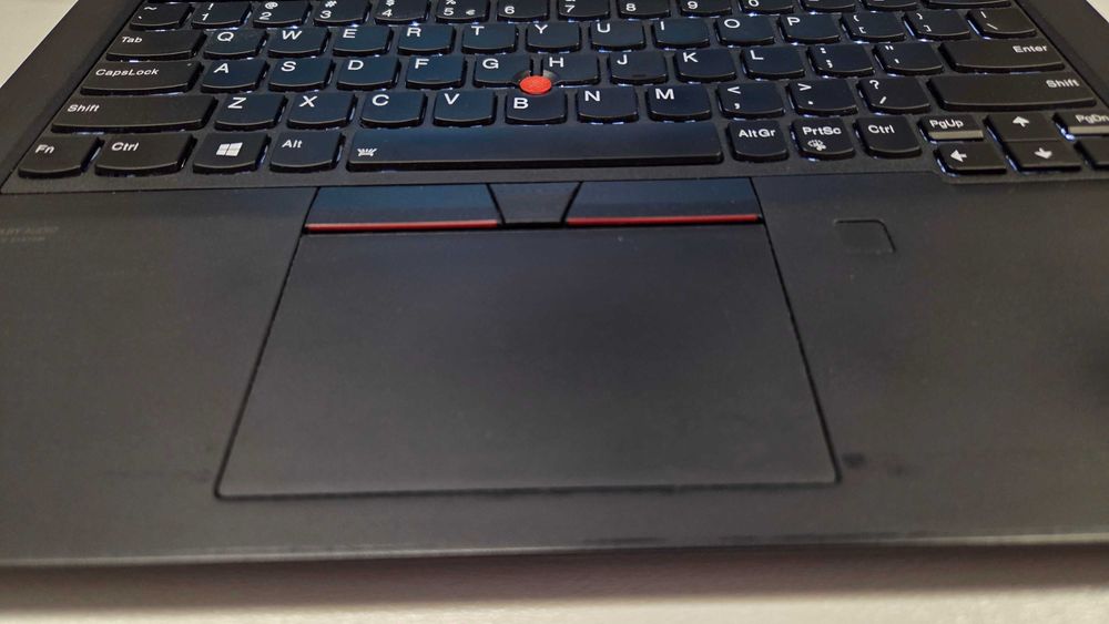 CIENKI Lenovo ThinkPad X13 G1 Intel i5 10210U ram 8GB Dysk 256SSD laptop Gwarancja Windows 11 Laptop do domu pracy warsztatu programowania na studia