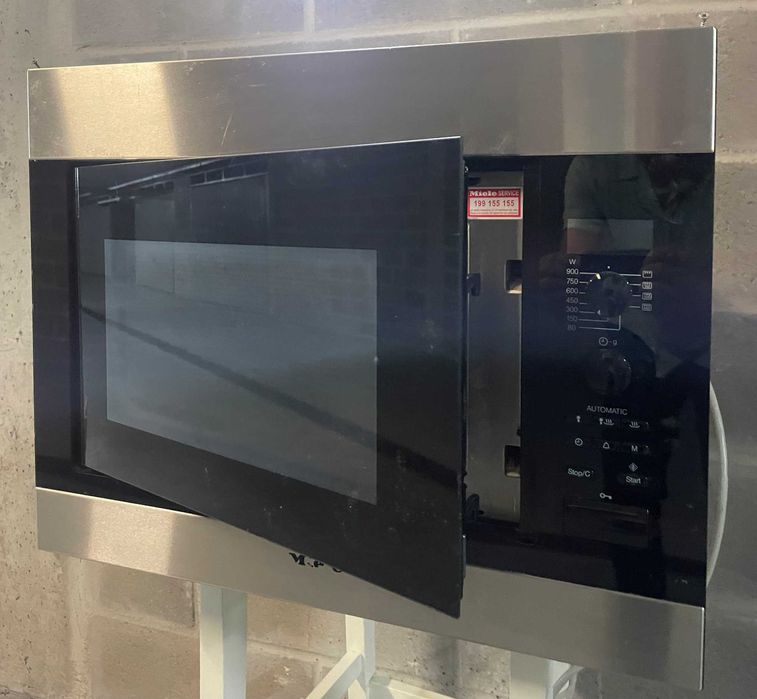 Microondas Miele com grill