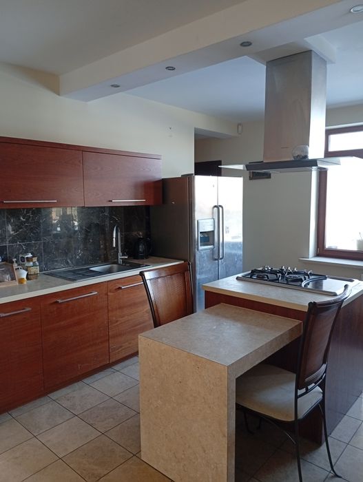 Kuchnia z AGD wyspa duża