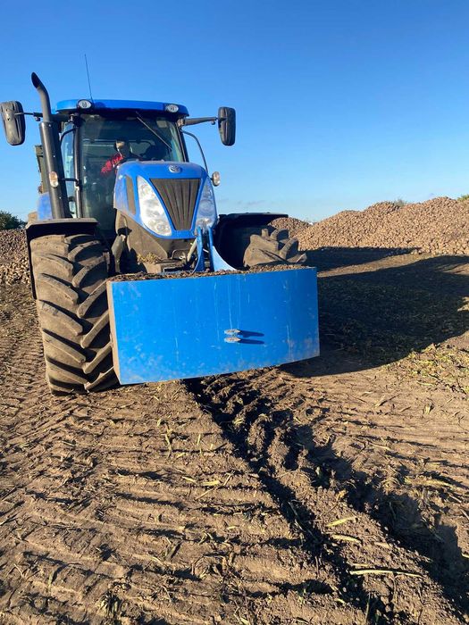Фронтальна навіска на трактор NEW HOLLAND T7.260