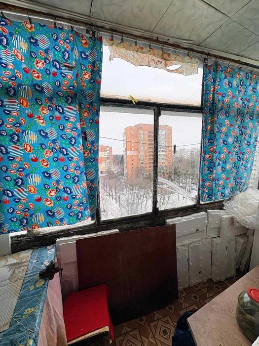 Сади 1к квартира в чудовому стані!