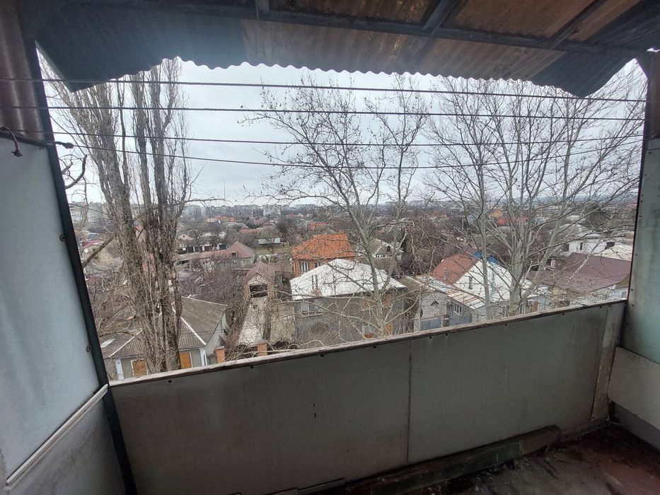 Продажа / обмен 2 комн Космонавтов / Херсонское шоссе  Площадь Победы