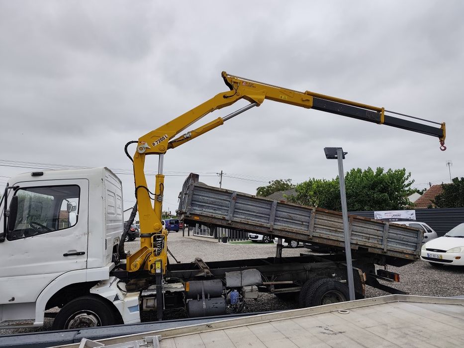 Camião Mercedes Benz 815 Atego Com Grua e Basculante