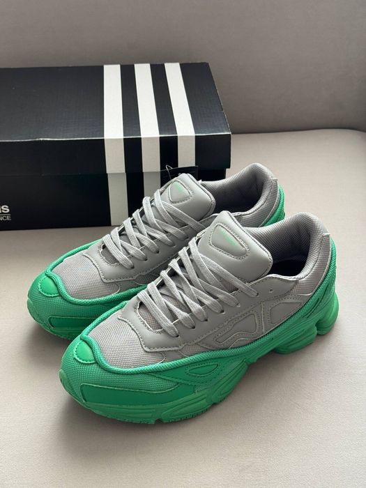 Adidas Raf Simons OZWEEGO II Alate Grey