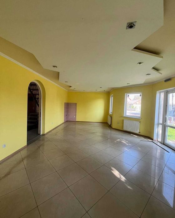 Комерційне приміщення