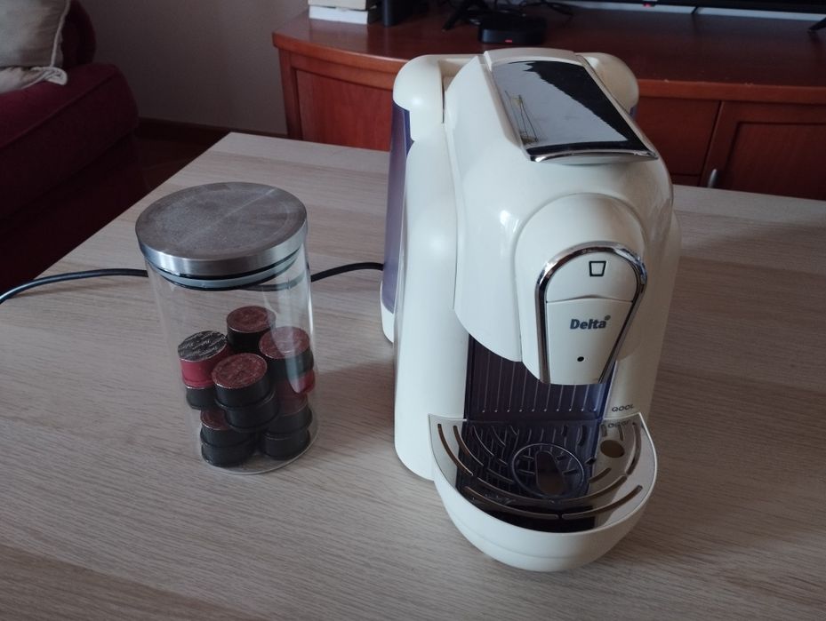 Máquina de café Delta QOOL