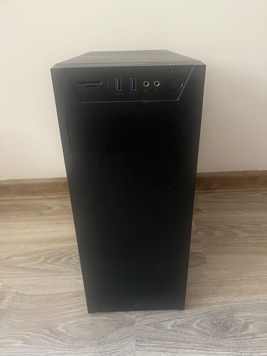 komputer stacjonarny