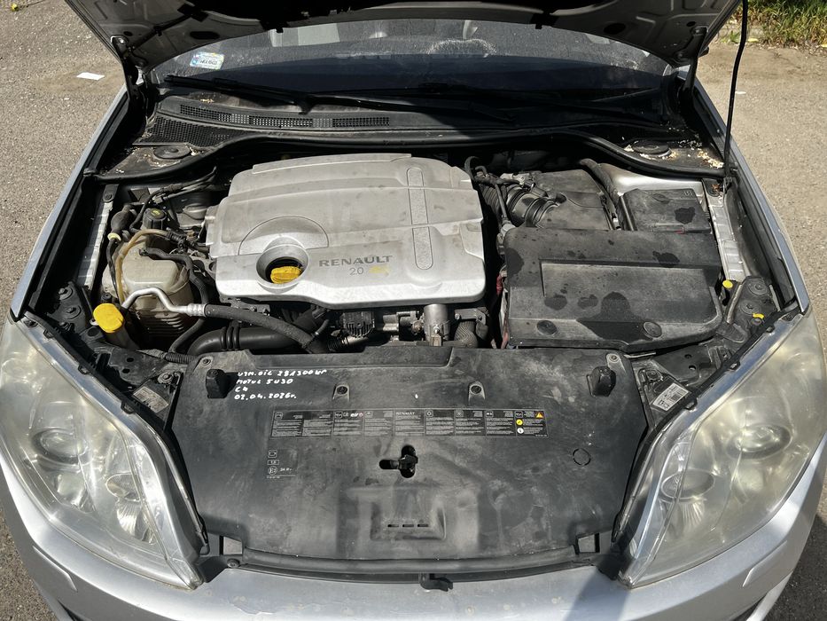 Renault Laguna - uszkodzony silnik