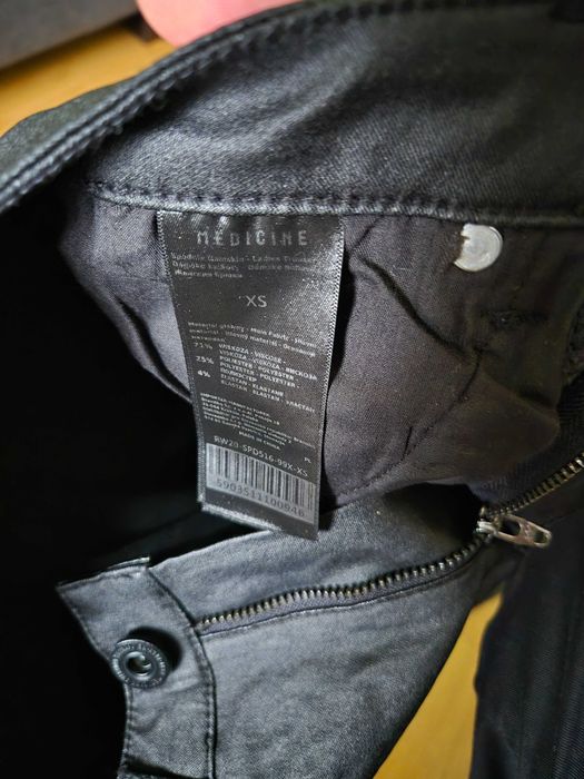 spodnie damskie woskowane Medicine XS