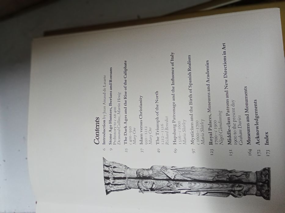 Publicações em língua inglesa 
"Art Treasure in..."