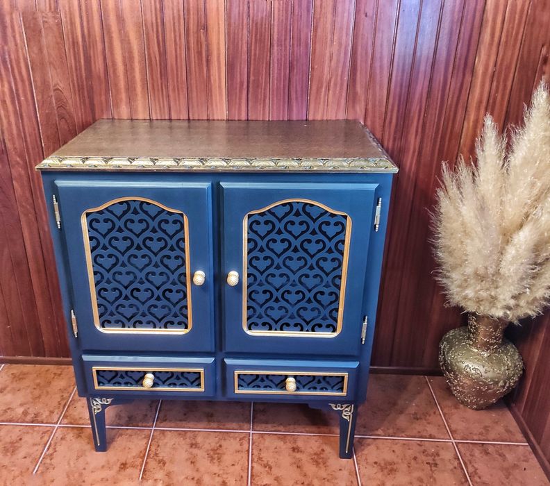 Móvel mini bar garrafeira