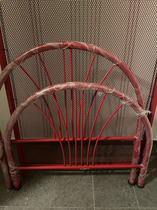 Single bed64409183698050121