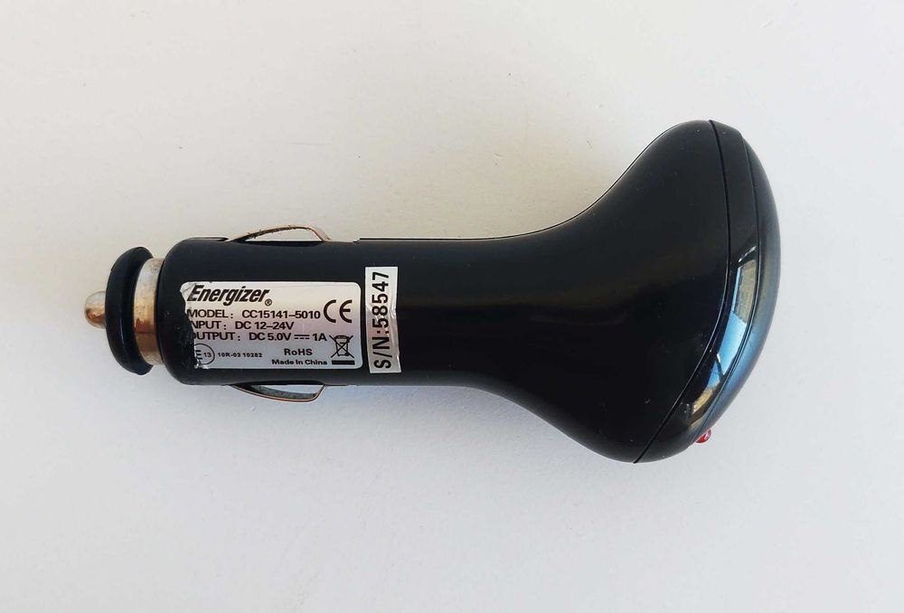Carregador via USB de ligar ao isqueiro do carro de 5V e 1000mA
