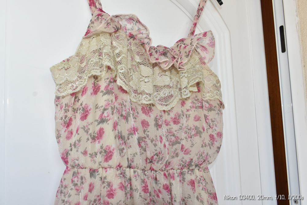 Vendo vestidos de senhora