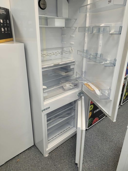 LODÓWKA do zabudowy BCNE400E40SE