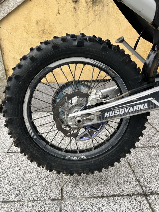Husqvarna 300 TPI Matriculada