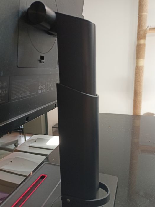 Monitor Lenovo 23" impecável