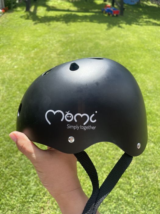 Kask mom’s czarny