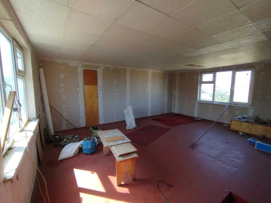 Продам  2х.этажный дом капитальной постройки цена 35т