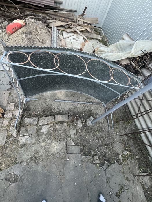 Козырёк / навес