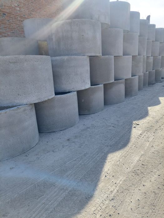 Бетонные кольца купить. Бетонные кольца для канализаци.