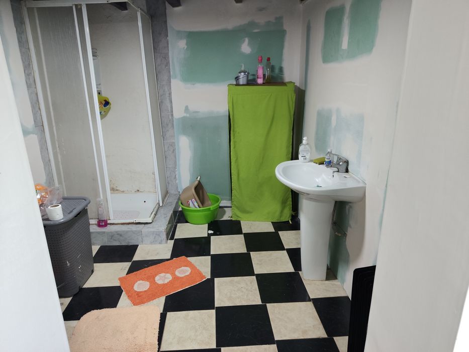 Arrendo casa enxara do bispo urgente