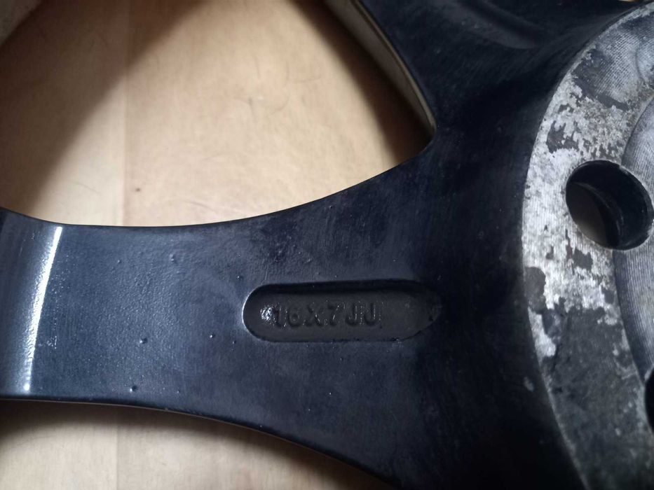 Диски Kyowa Racing R16 5*114,3 + 5*100, 7JJ, ET42