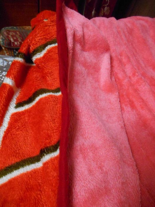 Теплый плед.одеяло,покрывала.