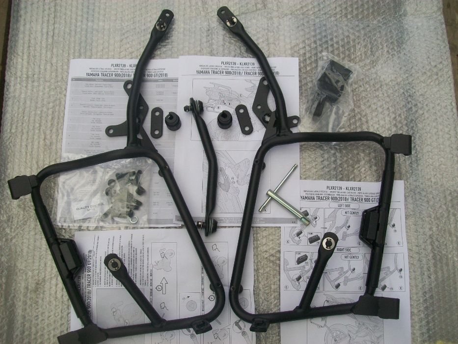PLXR2139 i PLR2139 TRACER 900 ( 18>19 ) YAMAHA GIVI stelaż boczny
