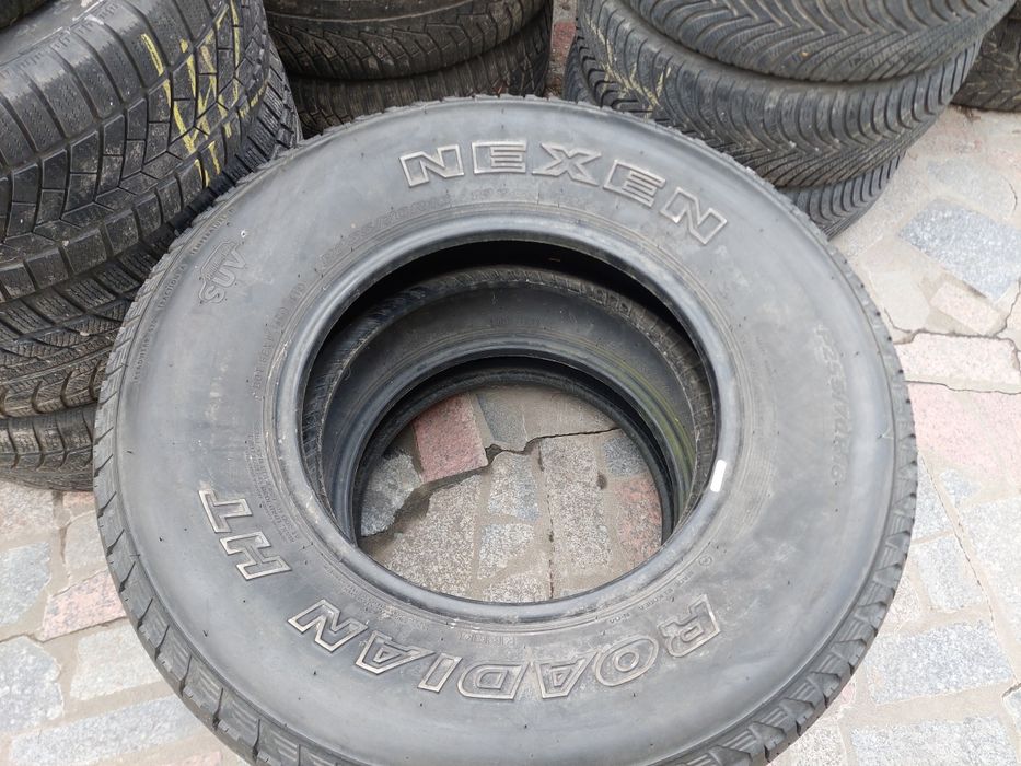 Продаються шини  255/70 R 16. NEXEN