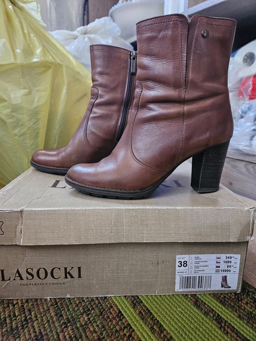 Botki skórzane Lasocki