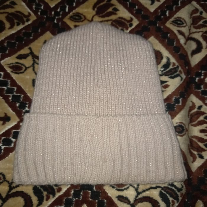 Тепла   шапка      Тепла шапка